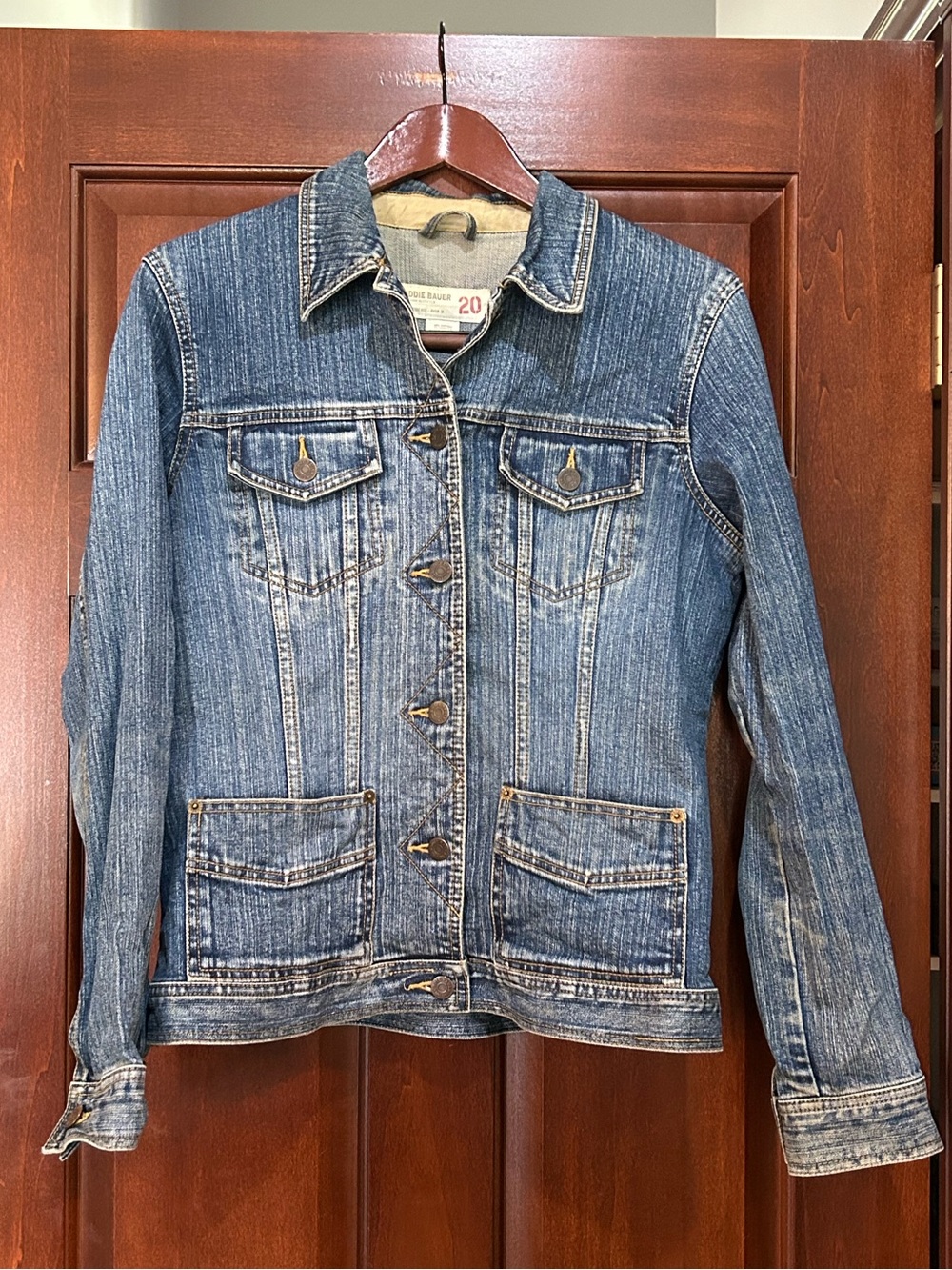 Eddie Bauer Women’s 20 Stretch Denim Jean Jacket Blue Outdoor Outfitters Size M